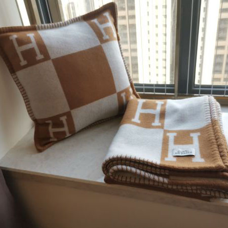 designer,replica,clothing,fake,1:1,lv,luxury,high quality Hermes new pillow