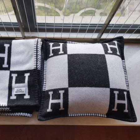 designer,replica,clothing,fake,1:1,lv,luxury,high quality Hermes new pillow