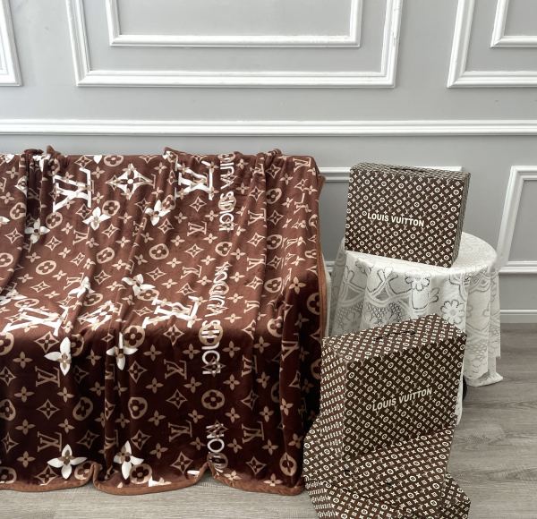 designer,replica,clothing,fake,1:1,lv,luxury,high quality L*’s New Multifunctional Blanket