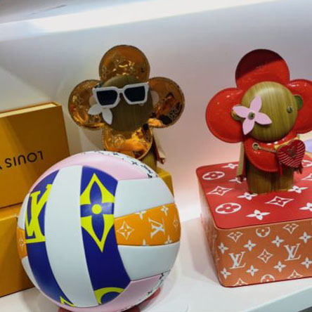 designer,replica,clothing,fake,1:1,lv,luxury,high quality louis vuitton volleyball