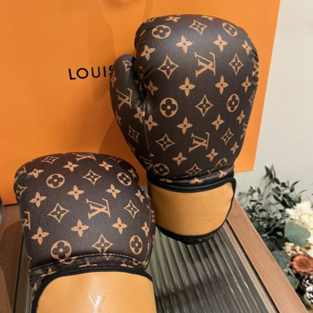 designer,replica,clothing,fake,1:1,lv,luxury,high quality L* Boxing Gloves