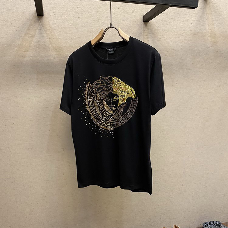 designer,replica,clothing,fake,1:1,lv,luxury,high quality 23/VERSACE men’s round neck short-sleeved T-shirt designer,replica,clothing,fake,1:1,lv,luxury,high quality 23/VERSACE men’s round neck short-sleeved T-shirt
