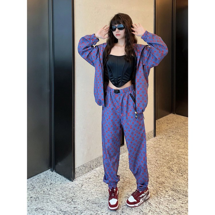 designer,replica,clothing,fake,1:1,lv,luxury,high quality 23/L* women’s trousers designer,replica,clothing,fake,1:1,lv,luxury,high quality 23/L* women’s trousers