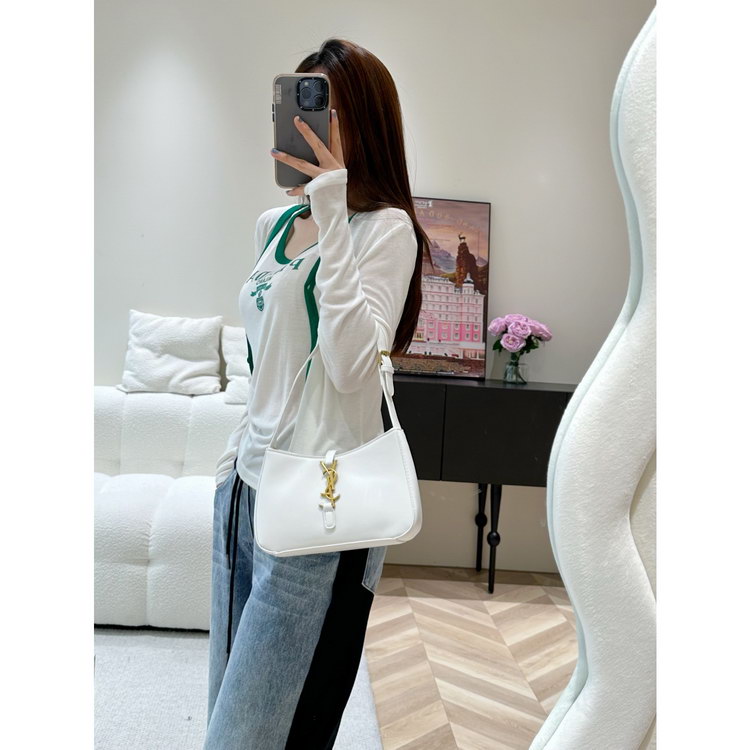 designer,replica,clothing,fake,1:1,lv,luxury,high quality 23/Prada women’s long-sleeved sweater suit designer,replica,clothing,fake,1:1,lv,luxury,high quality 23/Prada women’s long-sleeved sweater suit