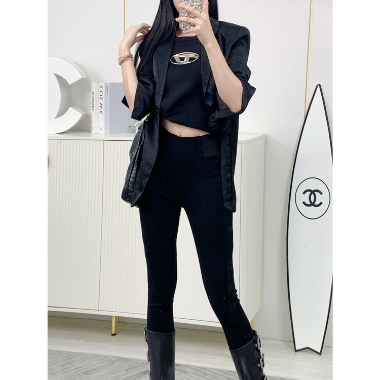 designer,replica,clothing,fake,1:1,lv,luxury,high quality 23/Balenciaga women’s denim trousers designer,replica,clothing,fake,1:1,lv,luxury,high quality 23/Balenciaga women’s denim trousers