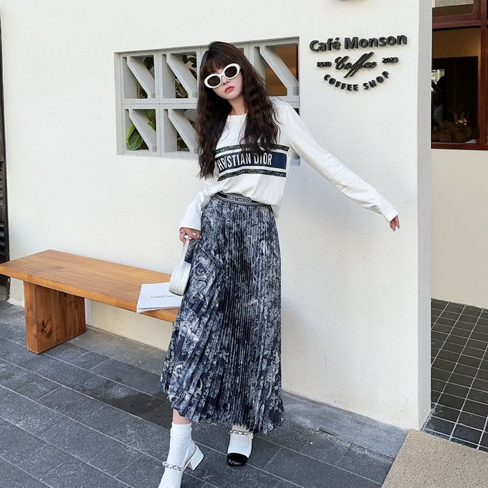 designer,replica,clothing,fake,1:1,lv,luxury,high quality 23/Dior women’s skirt designer,replica,clothing,fake,1:1,lv,luxury,high quality 23/Dior women’s skirt