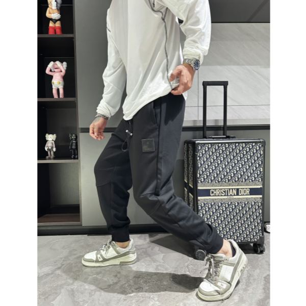 designer,replica,clothing,fake,1:1,lv,luxury,high quality 23/Givenchy men’s new trousers