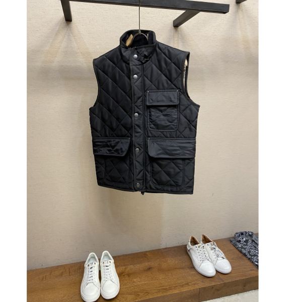 designer,replica,clothing,fake,1:1,lv,luxury,high quality 23/Burberry Men’s Fashionable Sleeveless Vest