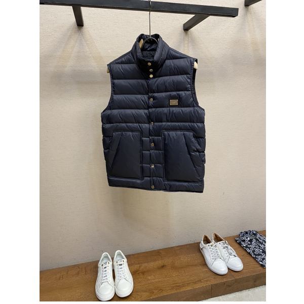 designer,replica,clothing,fake,1:1,lv,luxury,high quality 23/Dolce & Gabbana men’s sleeveless down vest