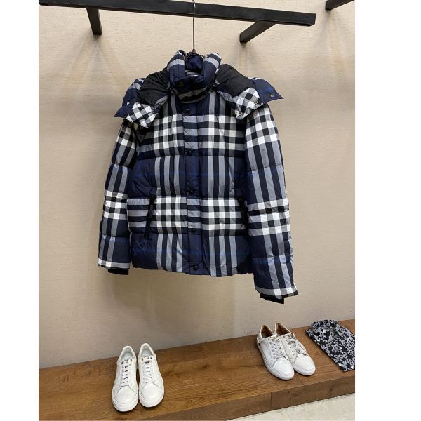 designer,replica,clothing,fake,1:1,lv,luxury,high quality 23/Burberry women’s long-sleeved down jacket