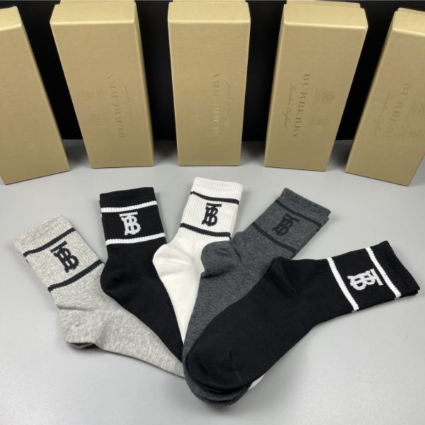 designer,replica,clothing,fake,1:1,lv,luxury,high quality Burberry2023 new autumn and winter mid-calf socks (5 pairs one box)