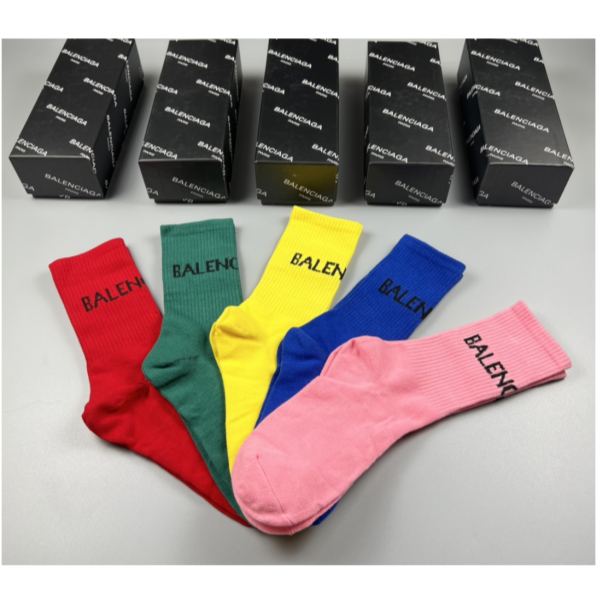 designer,replica,clothing,fake,1:1,lv,luxury,high quality Balenciaga2023 new autumn and winter socks (5 pairs one box)