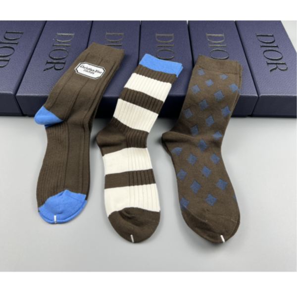 designer,replica,clothing,fake,1:1,lv,luxury,high quality Dior2023 new autumn and winter socks (3 pairs one box)