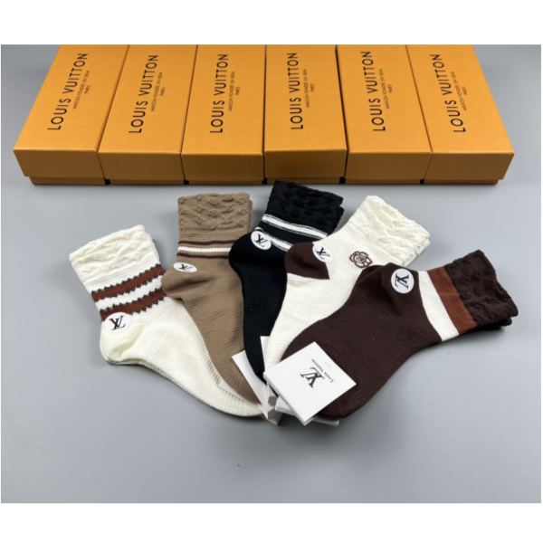 designer,replica,clothing,fake,1:1,lv,luxury,high quality L* 2023 new autumn and winter socks (5 pairs one box)