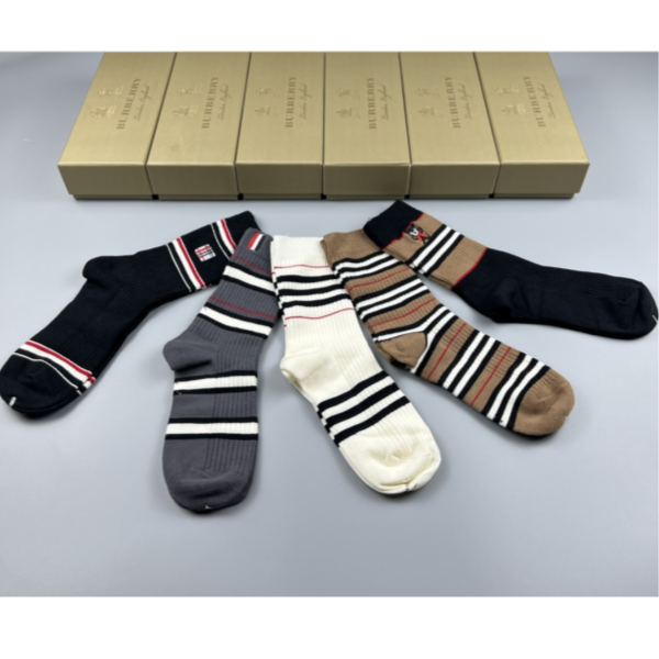 designer,replica,clothing,fake,1:1,lv,luxury,high quality Burberry2023 new autumn and winter socks (5 pairs one box)