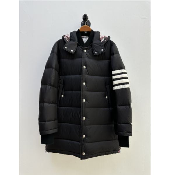 designer,replica,clothing,fake,1:1,lv,luxury,high quality 23/Thom Browne men’s new long-sleeved down jacket