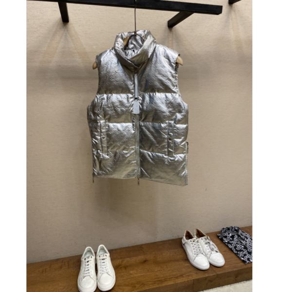 designer,replica,clothing,fake,1:1,lv,luxury,high quality 23/L* men’s sleeveless down vest