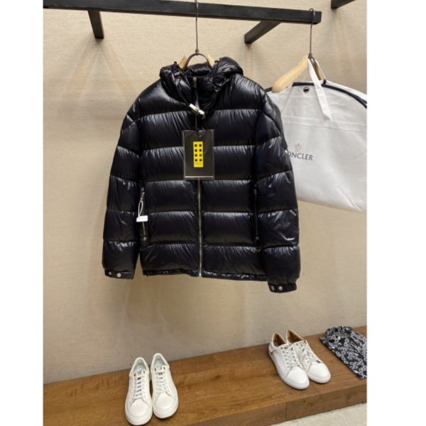 designer,replica,clothing,fake,1:1,lv,luxury,high quality 23/Mencler men’s long-sleeved down jacket