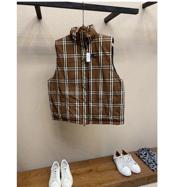 designer,replica,clothing,fake,1:1,lv,luxury,high quality 23/Burberry men’s sleeveless down vest