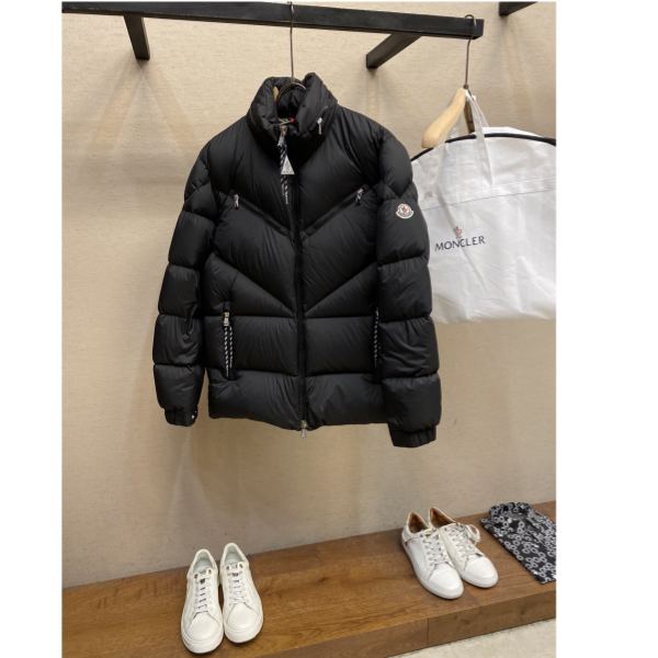 designer,replica,clothing,fake,1:1,lv,luxury,high quality 23/Mencler men’s long-sleeved down jacket