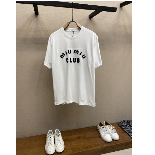 designer,replica,clothing,fake,1:1,lv,luxury,high quality 24/Miu Miu men’s fashionable casual short-sleeved T-shirt