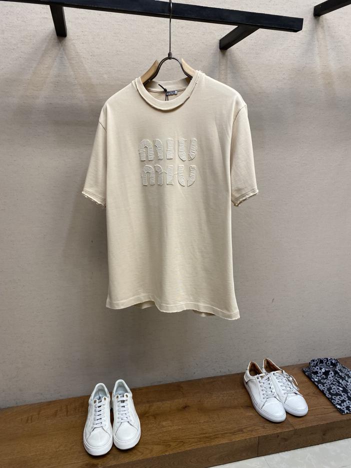 designer,replica,clothing,fake,1:1,lv,luxury,high quality Miu Miu2024FW destroys washed classic logo letters designer,replica,clothing,fake,1:1,lv,luxury,high quality Miu Miu2024FW destroys washed classic logo letters