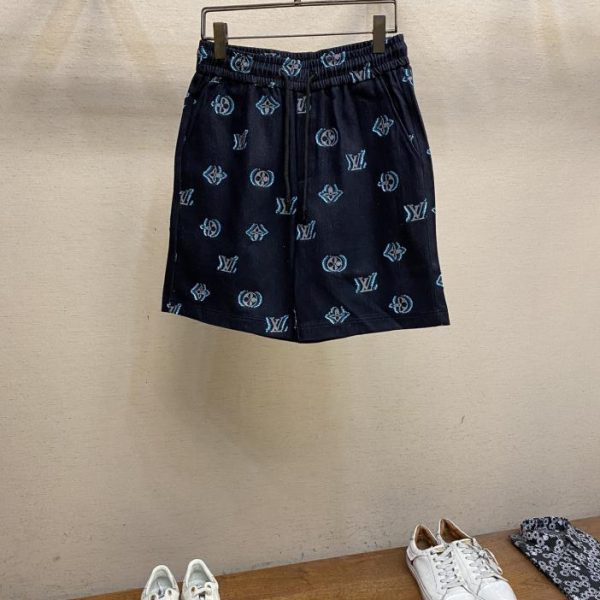 designer,replica,clothing,fake,1:1,lv,luxury,high quality LV men’s casual shorts, the latest upper body style is invincible!
