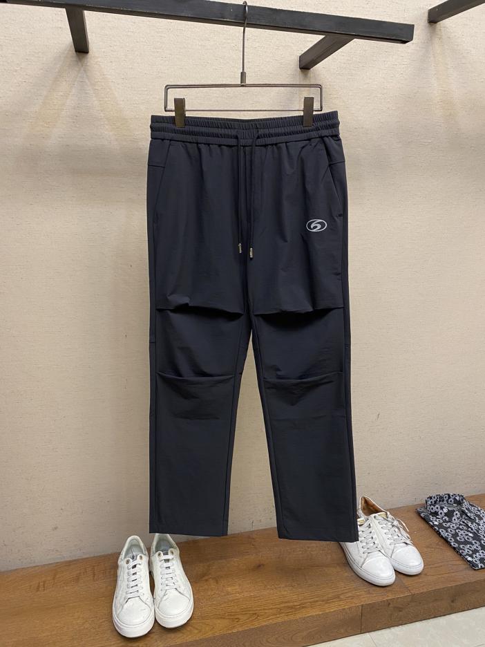 designer,replica,clothing,fake,1:1,lv,luxury,high quality Balenciaga men’s casual pants, the latest upper body style is invincible! designer,replica,clothing,fake,1:1,lv,luxury,high quality Balenciaga men’s casual pants, the latest upper body style is invincible!