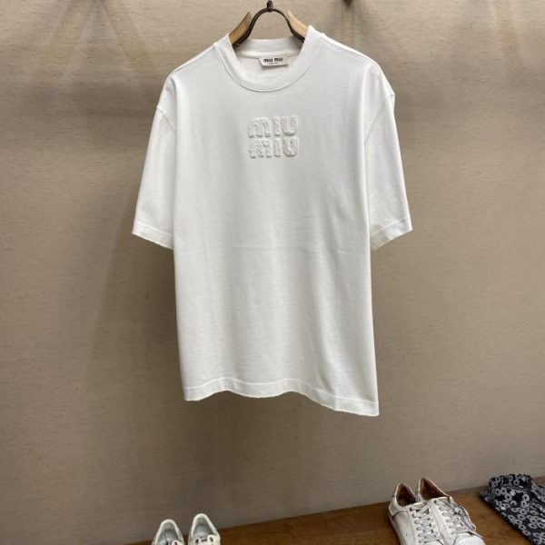 designer,replica,clothing,fake,1:1,lv,luxury,high quality Miu Miu2024FW is elegant and elegant with classic embroidery
