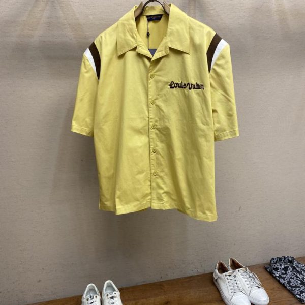 designer,replica,clothing,fake,1:1,lv,luxury,high quality LV puppy short-sleeved shirt is made of 80-count pure cotton poplin village shirt