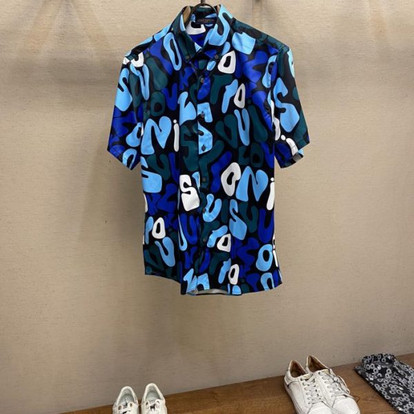 designer,replica,clothing,fake,1:1,lv,luxury,high quality LV letter eco-friendly three-dimensional four-dimensional color printed silk series shirt!