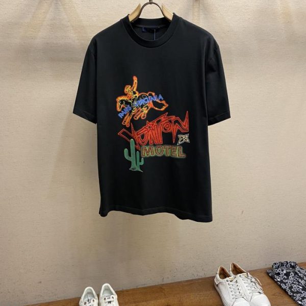designer,replica,clothing,fake,1:1,lv,luxury,high quality LV2024FW direct-printed rhinestone half-sleeve T-shirt