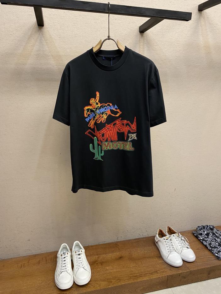 designer,replica,clothing,fake,1:1,lv,luxury,high quality LV2024FW direct-printed rhinestone half-sleeve T-shirt designer,replica,clothing,fake,1:1,lv,luxury,high quality LV2024FW direct-printed rhinestone half-sleeve T-shirt