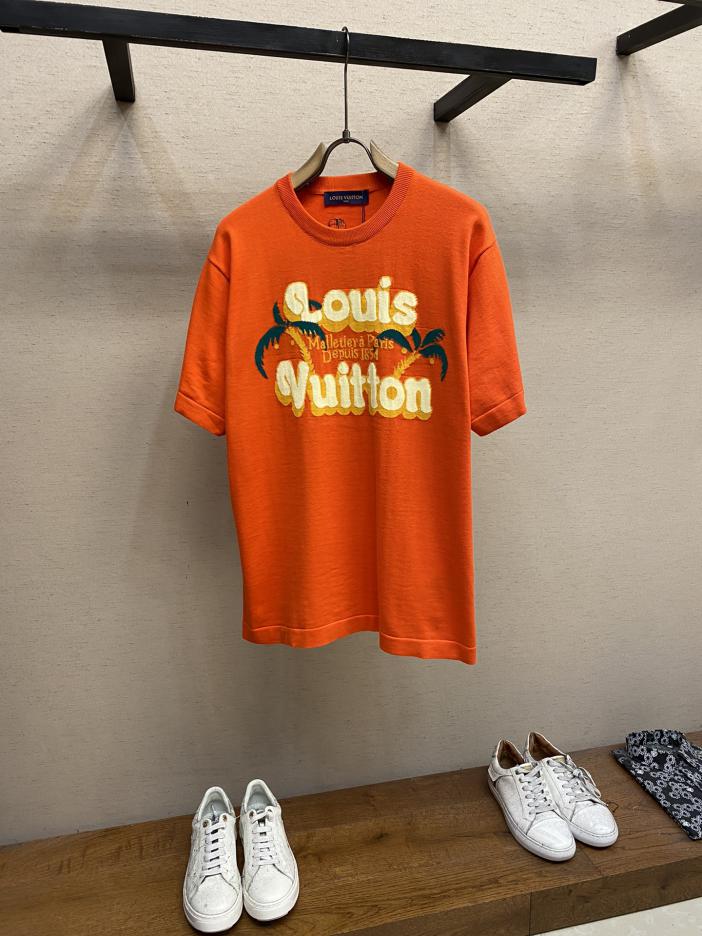 designer,replica,clothing,fake,1:1,lv,luxury,high quality LV vacation series spring and summer new knitted short-sleeved T-shirt designer,replica,clothing,fake,1:1,lv,luxury,high quality LV vacation series spring and summer new knitted short-sleeved T-shirt