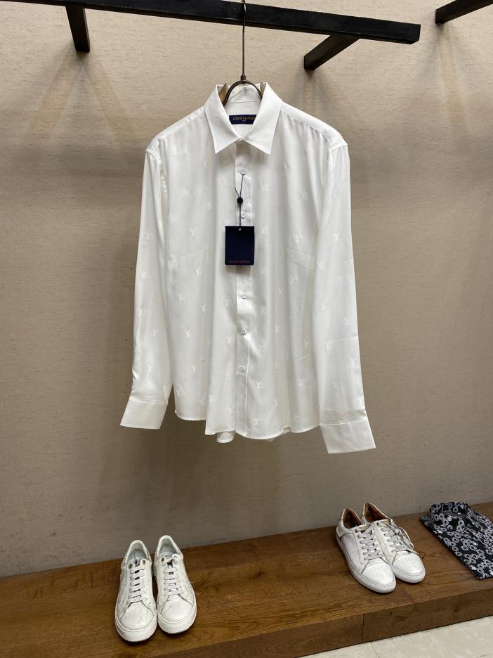 designer,replica,clothing,fake,1:1,lv,luxury,high quality LV fashion simple long sleeve shirt designer,replica,clothing,fake,1:1,lv,luxury,high quality LV fashion simple long sleeve shirt