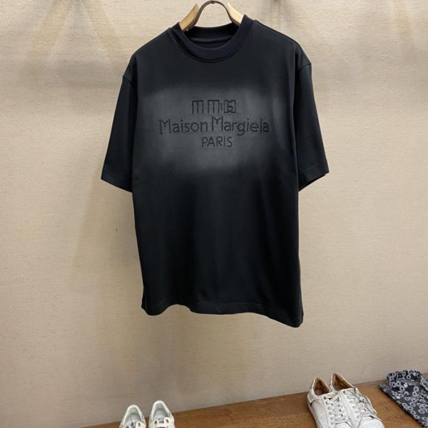 designer,replica,clothing,fake,1:1,lv,luxury,high quality Maison Margiela MM6 super-heavy embroidery patch embroidery heavy wash water color heavy cotton half-sleeved T-shirt!