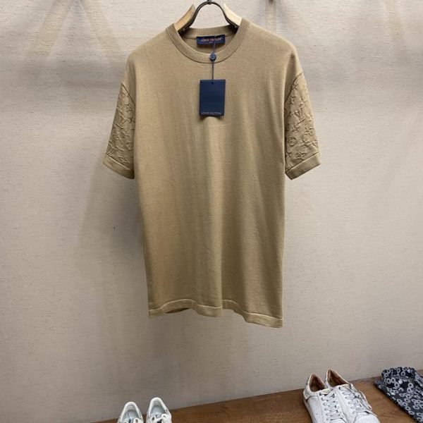 designer,replica,clothing,fake,1:1,lv,luxury,high quality LV2024FW Fei Dong debuts the latest intarsia wool knitted half-sleeved T-shirt