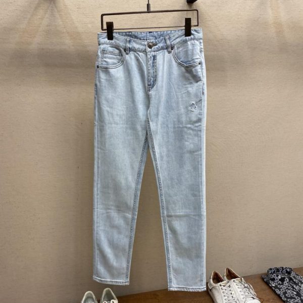 designer,replica,clothing,fake,1:1,lv,luxury,high quality Moncler2023ss is easy to wear and doesn’t have to be picky about your figure. There are not many restrictions on matching.