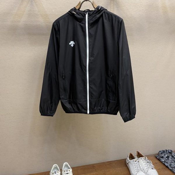 designer,replica,clothing,fake,1:1,lv,luxury,high quality Descents sports lightweight sun protection clothing is in rare supply!