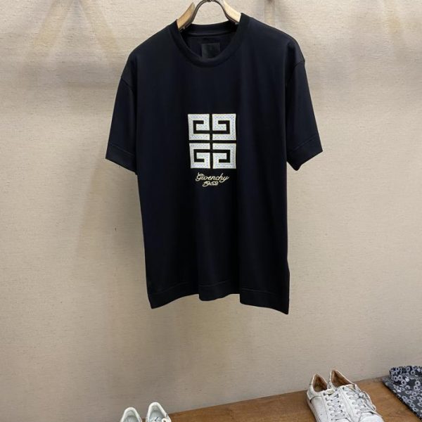 designer,replica,clothing,fake,1:1,lv,luxury,high quality Givenchy 24Ss is out first! The 4D logo series is so popular that it needs no introduction!