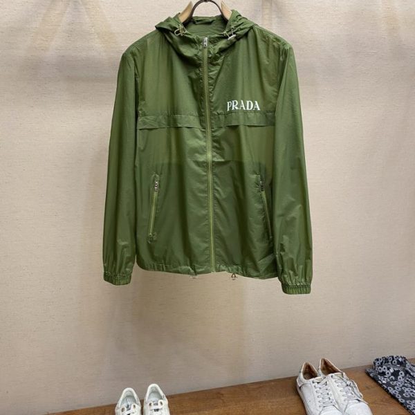 designer,replica,clothing,fake,1:1,lv,luxury,high quality Prada’s new spring/summer casual sun protection clothing is a must-have for summer travel!