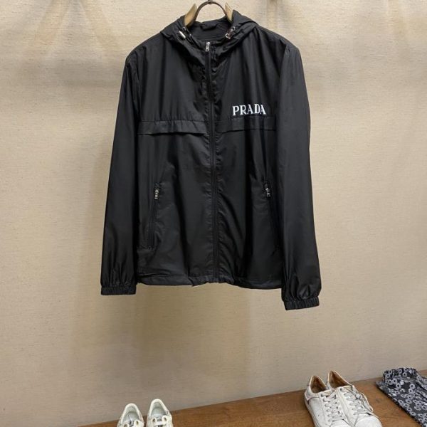 designer,replica,clothing,fake,1:1,lv,luxury,high quality Prada’s new spring/summer casual sun protection clothing is a must-have for summer travel!