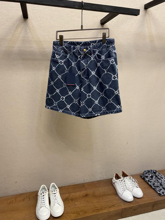 designer,replica,clothing,fake,1:1,lv,luxury,high quality LV patterned denim shorts designer,replica,clothing,fake,1:1,lv,luxury,high quality LV patterned denim shorts