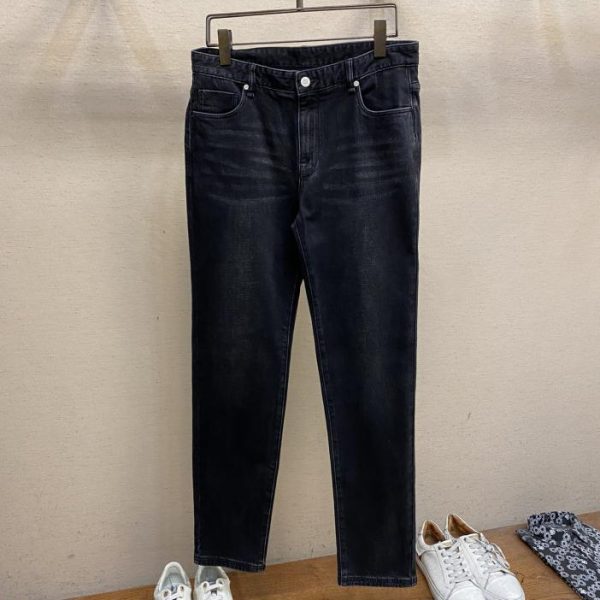 designer,replica,clothing,fake,1:1,lv,luxury,high quality Fendi 2023ss is easy to wear and does not matter your figure. There are not many restrictions on matching.