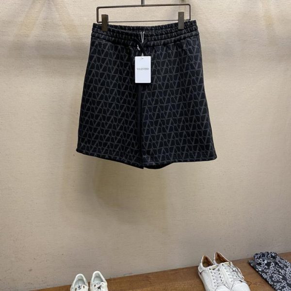 designer,replica,clothing,fake,1:1,lv,luxury,high quality VLT men’s casual shorts, the latest upper body style is unbeatable!