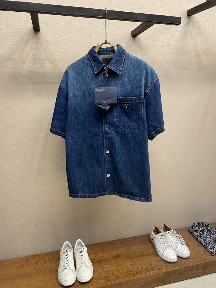 designer,replica,clothing,fake,1:1,lv,luxury,high quality Prada 2023ss spring and summer new washed triangle logo denim shirt jacket designer,replica,clothing,fake,1:1,lv,luxury,high quality Prada 2023ss spring and summer new washed triangle logo denim shirt jacket
