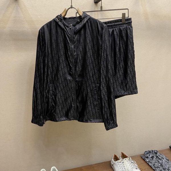 designer,replica,clothing,fake,1:1,lv,luxury,high quality Dior (sold as a set without dismantling) new spring and summer hooded long-sleeved sun protection clothing shorts set