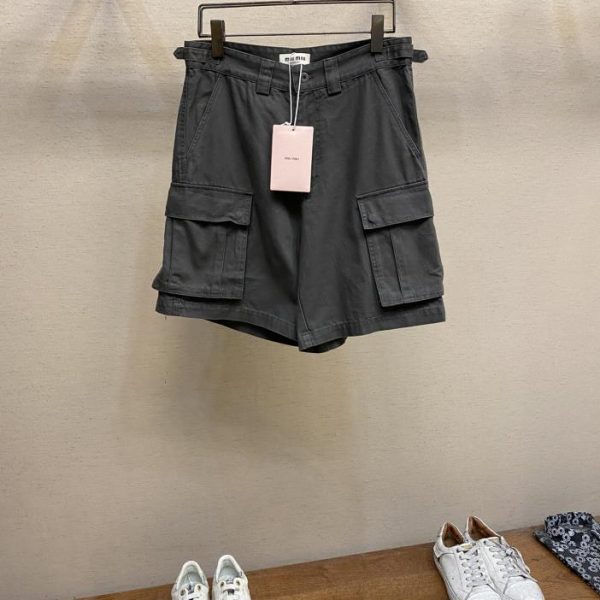 designer,replica,clothing,fake,1:1,lv,luxury,high quality Miu Miu2024FW heavyweight pure cotton pique canvas cargo shorts!