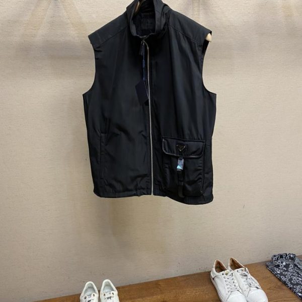 designer,replica,clothing,fake,1:1,lv,luxury,high quality Prada 23AW new Re-Nylon regenerated nylon series vest jacket for men and women