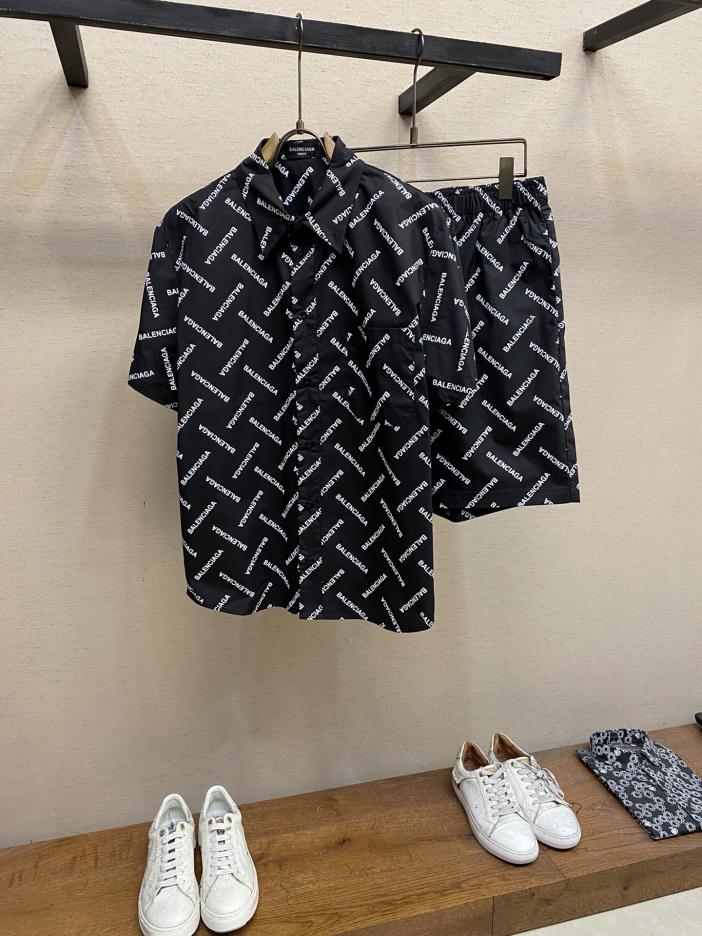 designer,replica,clothing,fake,1:1,lv,luxury,high quality Balenciaga2024 summer latest short-sleeved suit窶ヲ designer,replica,clothing,fake,1:1,lv,luxury,high quality Balenciaga2024 summer latest short-sleeved suit窶ヲ